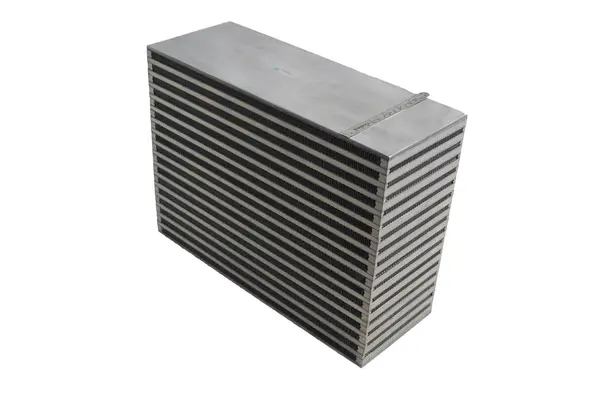 CSF 8040 Intercooler core a The MAGNUM 1000HP+ 18x12x6 bar&plate design
