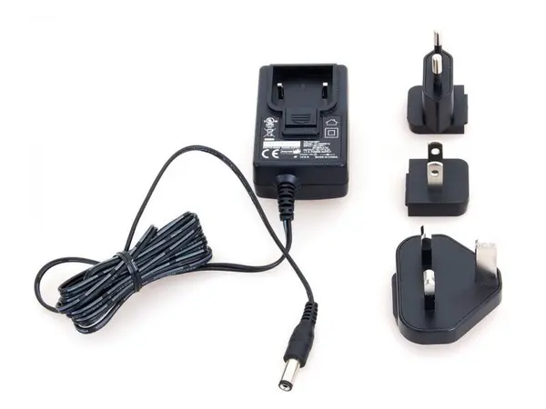 RACELOGIC RLACS074MULT UNIVERSAL Mains Power Supply for use with VBOX MINI/PerformanceBox/DriftBox